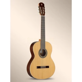 Классическая гитара Alhambra 2C