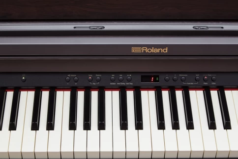 Цифровое фортепиано ROLAND RP501R-CB фото 3