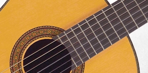 Классическая электроакустическая гитара TAKAMINE C132S фото 2