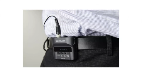 Tascam DR-10L портативный рекордер с петличным микрофоном фото 7