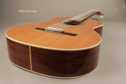 Классическая гитара PEREZ 620 CEDAR фото 3