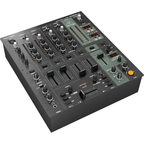 DJ микшерный пульт со счетчиком темпа и USB интерфейсом BEHRINGER DJX900USB PRO MIXER фото 2