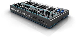 Novation Bass Station II аналоговый синтезатор 25 клавиш фото 3