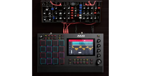 MIDI-контроллер AKAI PRO MPC Live II фото 7
