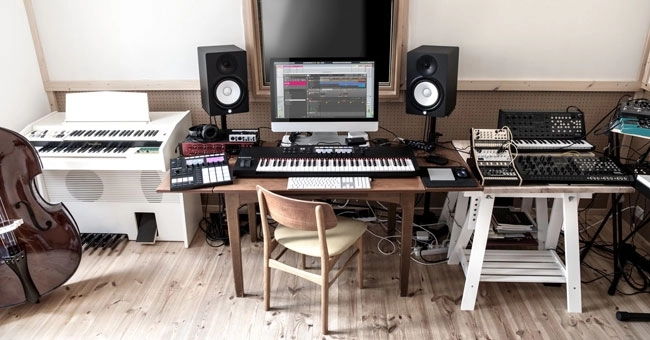 Контроллер Native Instruments Maschine Mk3 фото 8