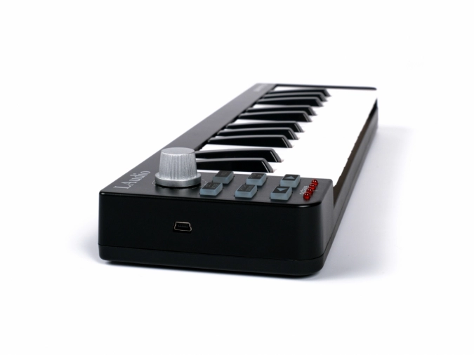 MIDI-контроллер LAudio EasyKey фото 2
