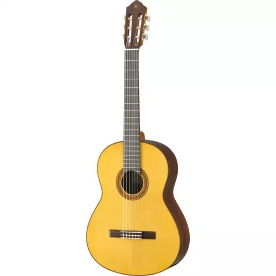 Классическая гитара Yamaha CG182S фото 1